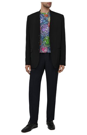 Мужские шерстяные брюки VERSACE темно-синего цвета по цене 62950 руб., арт. A88845/1F00737 | Фото 2 Мужские шерстяные брюки VERSACE темно-синего цвета, арт. A88845/1F00737 | Фото 2