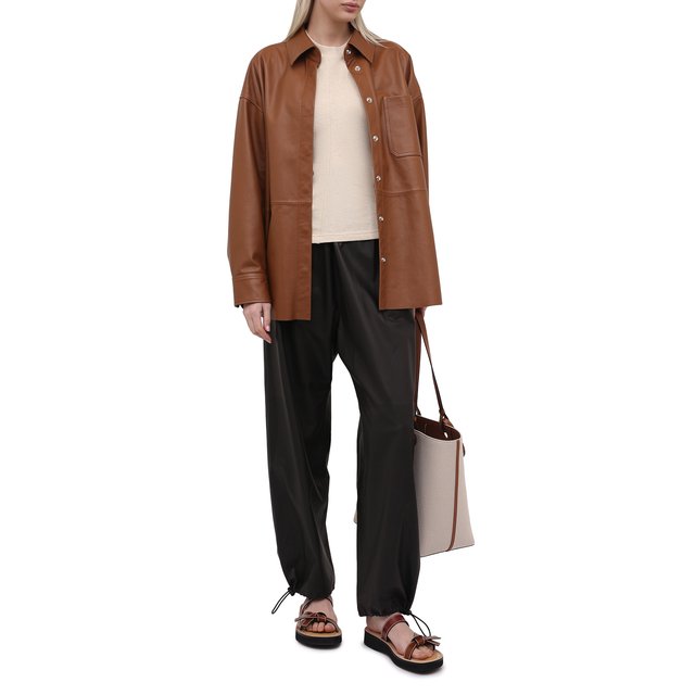 фото Кожаные шлепанцы loewe