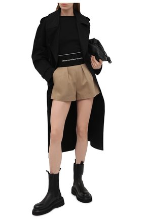 Женские хлопковые шорты ALEXANDER WANG бежевого цвета по цене 56800 руб., арт. 1WC2214358 | Фото 2 Женские хлопковые шорты ALEXANDER WANG бежевого цвета, арт. 1WC2214358 | Фото 2