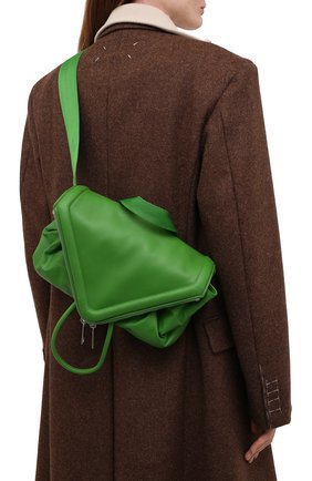 Женская поясная сумка beak BOTTEGA VENETA зеленого цвета по цене 152500 руб., арт. 659419/VA9VD | Фото 5 Женская поясная сумка beak BOTTEGA VENETA зеленого цвета, арт. 659419/VA9VD | Фото 5
