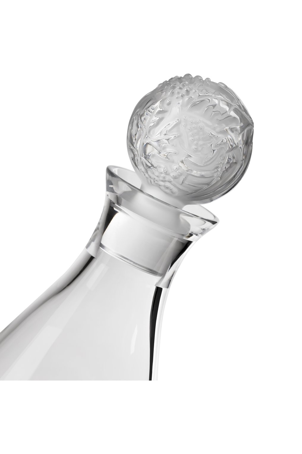 Графин merlot LALIQUE прозрачного цвета по цене 399500 руб., арт. 10591000 | Фото 2 Графин merlot LALIQUE прозрачного цвета, арт. 10591000 | Фото 2 (Интерьер: Интерьер)
