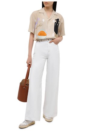 Женская рубашка из вискозы JACQUEMUS бежевого цвета по цене 28300 руб., арт. 215SH21/111853 | Фото 2 Женская рубашка из вискозы JACQUEMUS бежевого цвета, арт. 215SH21/111853 | Фото 2