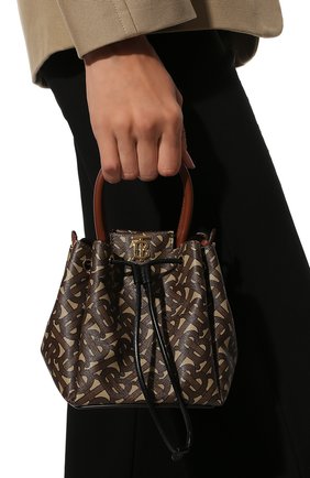 Женская сумка peony BURBERRY темно-коричневого цвета по цене 90300 руб., арт. 8031654 | Фото 2 Женская сумка peony BURBERRY темно-коричневого цвета, арт. 8031654 | Фото 2 (Сумки-технические: Сумки через плечо, Сумки top-handle; Размер: mini; Ремень/цепочка: На ремешке; Материал: Текстиль, Экокожа)