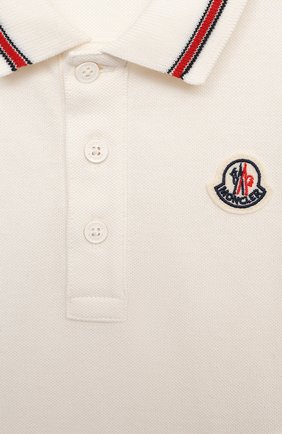 Детское хлопковый комбинезон MONCLER белого цвета по цене 9415 руб., арт. G1-951-8L705-20-8496F | Фото 3 Детское хлопковый комбинезон MONCLER белого цвета, арт. G1-951-8L705-20-8496F | Фото 3