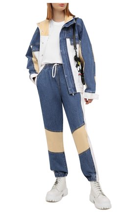 Женские джинсы DENIM X ALEXANDER WANG синего цвета по цене 43400 руб., арт. 4DC2214843 | Фото 2 Женские джинсы DENIM X ALEXANDER WANG синего цвета, арт. 4DC2214843 | Фото 2 (Силуэт Ж (брюки и джинсы): Джоггеры; Стили: Спорт-шик; Длина (брюки, джинсы): Стандартные; Материал внешний: Хлопок; Кросс-КТ: Деним)