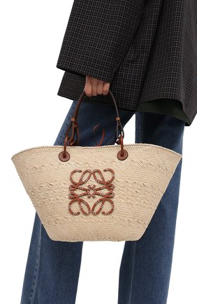 Женский сумка basket loewe x paula's ibiza LOEWE бежевого цвета по цене 56850 руб., арт. A223T43X02 | Фото 5 Женский сумка basket loewe x paula's ibiza LOEWE бежевого цвета, арт. A223T43X02 | Фото 5