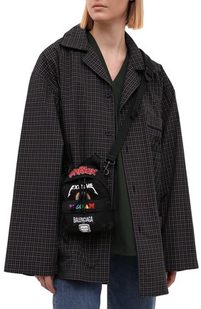 Женский рюкзак oversized BALENCIAGA черного цвета по цене 67350 руб., арт. 656328/2JMXX | Фото 2 Женский рюкзак oversized BALENCIAGA черного цвета, арт. 656328/2JMXX | Фото 2 (Размер: mini; Материал: Текстиль; Ремень/цепочка: На ремешке; Стили: Спорт)