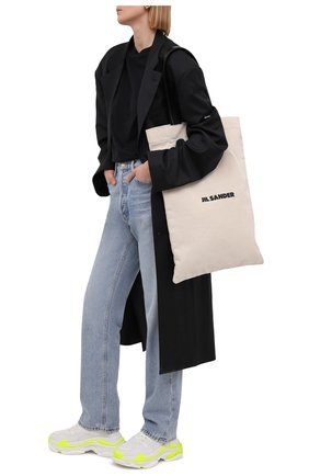 Женские текстильные кроссовки triple s BALENCIAGA белого цвета по цене 92950 руб., арт. 524039/W2CA3 | Фото 2 Женские текстильные кроссовки triple s BALENCIAGA белого цвета, арт. 524039/W2CA3 | Фото 2
