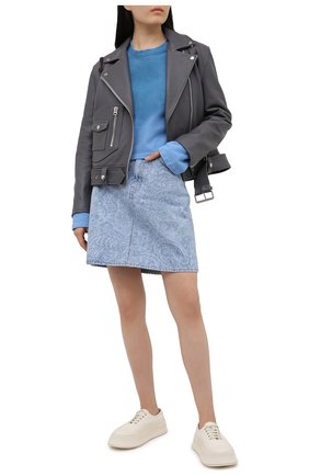 Женский хлопковый свитшот ACNE STUDIOS голубого цвета по цене 29550 руб., арт. AI0085 | Фото 2 Женский хлопковый свитшот ACNE STUDIOS голубого цвета, арт. AI0085 | Фото 2