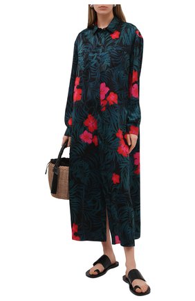 Женская шелковая туника SAINT LAURENT разноцветного цвета по цене 157500 руб., арт. 642423/Y2C59 | Фото 2 Женская шелковая туника SAINT LAURENT разноцветного цвета, арт. 642423/Y2C59 | Фото 2 (Рукава: Длинные; Женское Кросс-КТ: Туника-одежда, Туника-пляжная одежда; Стили: Романтичный; Материал внешний: Шелк; Длина Ж (юбки, платья, шорты): Миди)