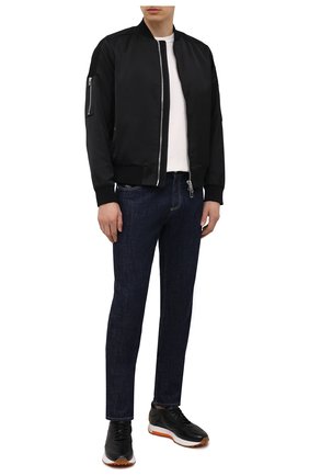 Мужской бомбер EMPORIO ARMANI черного цвета по цене 35000 руб., арт. 3K1BT4/1NYHZ | Фото 2 Мужской бомбер EMPORIO ARMANI черного цвета, арт. 3K1BT4/1NYHZ | Фото 2