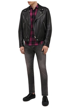 Мужская рубашка из вискозы и льна SAINT LAURENT фуксия цвета по цене 52850 руб., арт. 601892/Y01ZA | Фото 2 Мужская рубашка из вискозы и льна SAINT LAURENT фуксия цвета, арт. 601892/Y01ZA | Фото 2 (Воротник: Кент; Стили: Гранж; Принт: Клетка; Манжеты: На кнопках; Случай: Повседневный; Рукава: Длинные; Длина (для топов): Стандартные; Материал внешний: Вискоза)