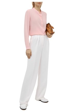 Женская блузка из вискозы STELLA MCCARTNEY светло-розового цвета по цене 59950 руб., арт. 531885/SRA33 | Фото 2 Женская блузка из вискозы STELLA MCCARTNEY светло-розового цвета, арт. 531885/SRA33 | Фото 2 (Женское Кросс-КТ: Блуза-одежда; Стили: Романтичный; Материал внешний: Шелк, Вискоза; Принт: Без принта; Рукава: Длинные; Длина (для топов): Стандартные; Региональные ограничения белый список (Axapta Mercury): RU)