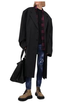 Женские джинсы DSQUARED2 синего цвета по цене 59950 руб., арт. S72LB0407/S30342 | Фото 2 Женские джинсы DSQUARED2 синего цвета, арт. S72LB0407/S30342 | Фото 2