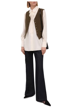 Женская шелковая блузка VICTORIA BECKHAM светло-бежевого цвета по цене 83850 руб., арт. 1221WSH002493A | Фото 2 Женская шелковая блузка VICTORIA BECKHAM светло-бежевого цвета, арт. 1221WSH002493A | Фото 2