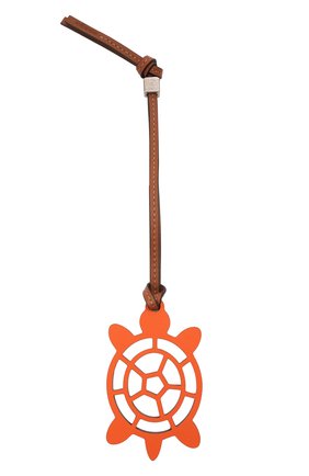 Женский брелок turtle loewe x paula's ibiza LOEWE зеленого цвета по цене 19200 руб., арт. C621232X59 | Фото 2 Женский брелок turtle loewe x paula's ibiza LOEWE зеленого цвета, арт. C621232X59 | Фото 2 (Материал: Кожа)