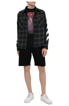 Мужская хлопковая футболка OFF-WHITE черного цвета по цене 24650 руб., арт. 0MAA027S21JER010 | Фото 2 Мужская хлопковая футболка OFF-WHITE черного цвета, арт. 0MAA027S21JER010 | Фото 2