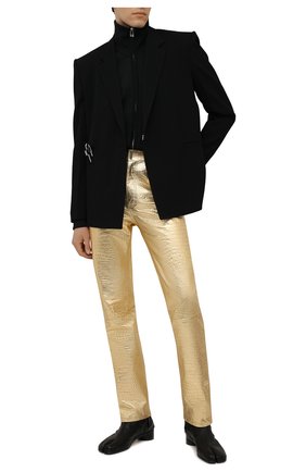 Мужские кожаные брюки GIVENCHY золотого цвета по цене 252500 руб., арт. BM50TW610C | Фото 2 Мужские кожаные брюки GIVENCHY золотого цвета, арт. BM50TW610C | Фото 2 (Материал внешний: Кожа, Натуральная кожа; Материал подклада: Купро; Мужское Кросс-КТ: Кожа и замша; Стили: Гламурный; Длина (брюки, джинсы): Стандартные; Случай: Вечерний; Одежда: Одежда)