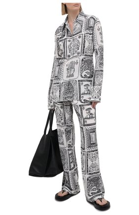 Женская рубашка из вискозы ACNE STUDIOS черно-белого цвета по цене 47350 руб., арт. AC0336 | Фото 2 Женская рубашка из вискозы ACNE STUDIOS черно-белого цвета, арт. AC0336 | Фото 2