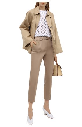 Женские хлопковые брюки REDVALENTINO бежевого цвета по цене 36800 руб., арт. VR0RBE25/4YN | Фото 2 Женские хлопковые брюки REDVALENTINO бежевого цвета, арт. VR0RBE25/4YN | Фото 2