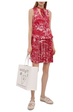 Женское платье REDVALENTINO фуксия цвета по цене 44600 руб., арт. VR0MJ07C/5WJ | Фото 2 Женское платье REDVALENTINO фуксия цвета, арт. VR0MJ07C/5WJ | Фото 2