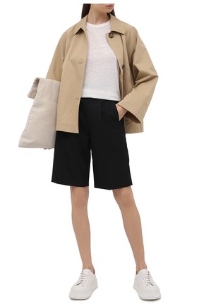 Женская футболка EMPORIO ARMANI белого цвета по цене 16150 руб., арт. 3K2T8F/2JSAZ | Фото 2 Женская футболка EMPORIO ARMANI белого цвета, арт. 3K2T8F/2JSAZ | Фото 2
