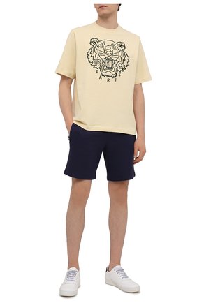 Мужские хлопковые шорты KENZO темно-синего цвета по цене 17300 руб., арт. FB55PA7274ML | Фото 2 Мужские хлопковые шорты KENZO темно-синего цвета, арт. FB55PA7274ML | Фото 2