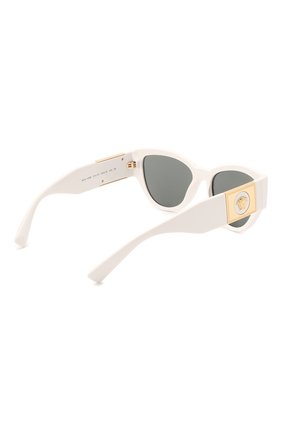 Женские солнцезащитные очки VERSACE белого цвета, арт. 4398-314/87 | Фото 4 (Тип очков: С/з; Оптика Гендер: оптика-женское; Очки форма: Cat-eye, Бабочка)