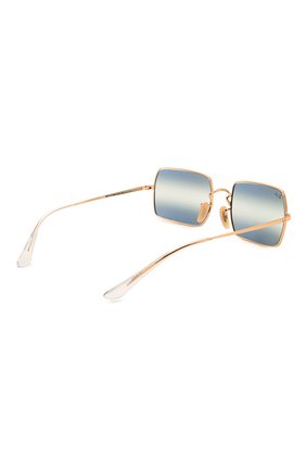 Женские солнцезащитные очки RAY-BAN синего цвета по цене 12500 руб., арт. 1969-001/GA | Фото 5 Женские солнцезащитные очки RAY-BAN синего цвета, арт. 1969-001/GA | Фото 5