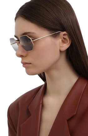 Женские солнцезащитные очки RAY-BAN синего цвета по цене 0 руб., арт. 1972-001/GA | Фото 2 Женские солнцезащитные очки RAY-BAN синего цвета, арт. 1972-001/GA | Фото 2 (Кросс-КТ: С/з-унисекс; Региональные ограничения белый список (Axapta Mercury): RU; Тип очков: С/з; Очки форма: Креативные, Круглые; Оптика Гендер: оптика-унисекс)