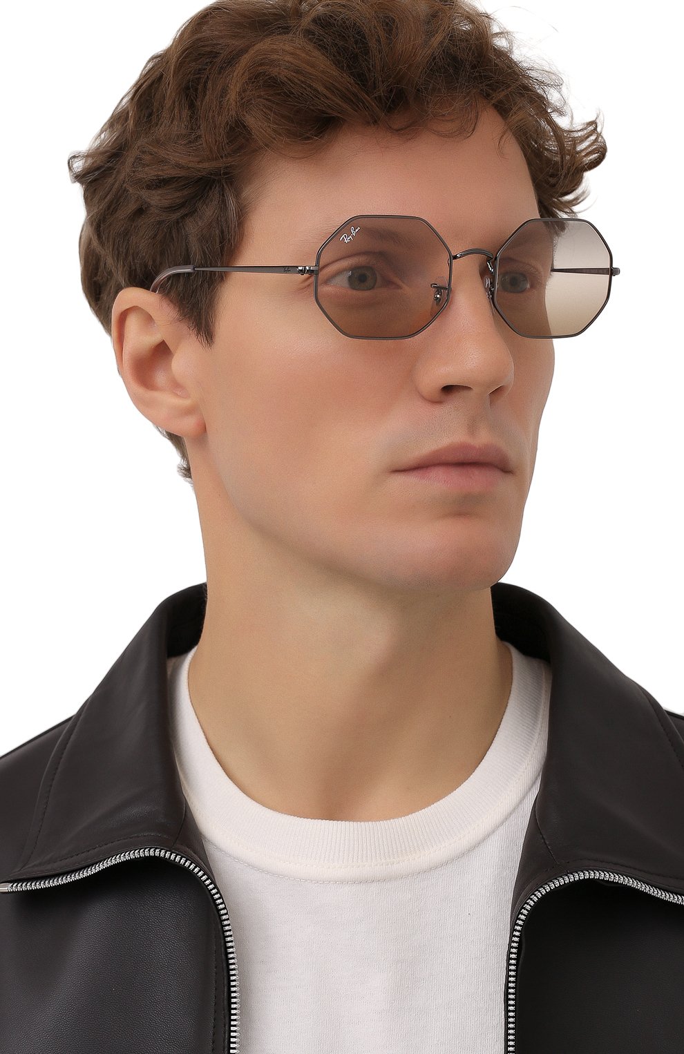 Женские солнцезащитные очки RAY-BAN черного цвета по цене 0 руб., арт. 1972-004/GC | Фото 3 Женские солнцезащитные очки RAY-BAN черного цвета, арт. 1972-004/GC | Фото 3 (Кросс-КТ: С/з-унисекс; Региональные ограничения белый список (Axapta Mercury): RU; Тип очков: С/з; Очки форма: Креативные, Круглые; Оптика Гендер: оптика-унисекс)