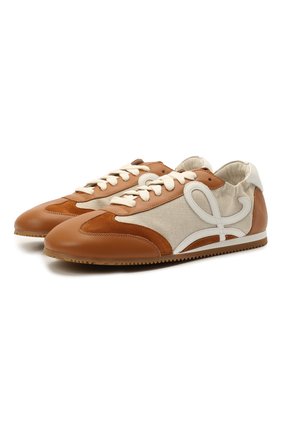 Женские комбинированные кроссовки ballet runner LOEWE коричневого цвета по цене 56250 руб., арт. L616282X03 | Фото 1 Женские комбинированные кроссовки ballet runner LOEWE коричневого цвета, арт. L616282X03 | Фото 1