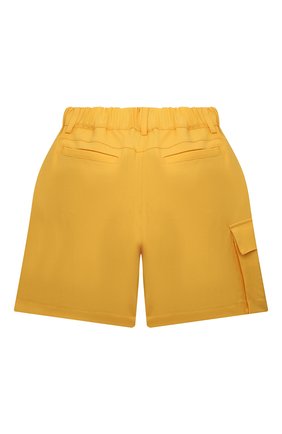 Детские шерстяные шорты FENDI желтого цвета по цене 43950 руб., арт. JFF226/AEXR/3A-6A | Фото 2 Детские шерстяные шорты FENDI желтого цвета, арт. JFF226/AEXR/3A-6A | Фото 2