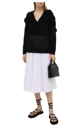 Женский хлопковый пуловер VALENTINO черного цвета по цене 414500 руб., арт. VB0KC22L6BU | Фото 2 Женский хлопковый пуловер VALENTINO черного цвета, арт. VB0KC22L6BU | Фото 2