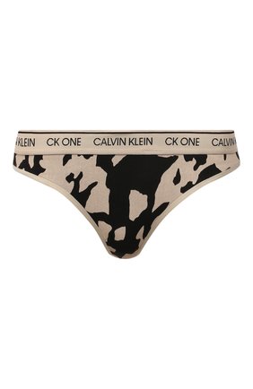 Женские трусы-стринги CALVIN KLEIN разноцветного цвета по цене 2405 руб., арт. QF5733E | Фото 1 Женские трусы-стринги CALVIN KLEIN разноцветного цвета, арт. QF5733E | Фото 1