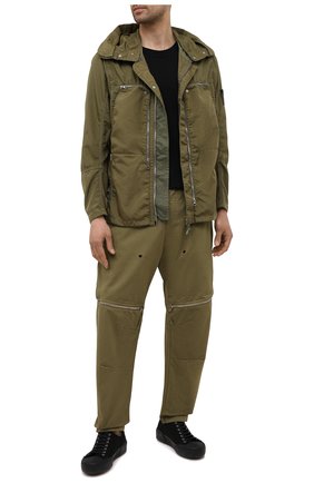 Мужские брюки STONE ISLAND SHADOW PROJECT хаки цвета по цене 53750 руб., арт. 741930308 | Фото 2 Мужские брюки STONE ISLAND SHADOW PROJECT хаки цвета, арт. 741930308 | Фото 2