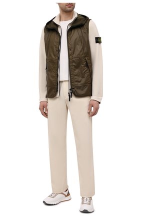 Мужские хлопковые брюки STONE ISLAND бежевого цвета по цене 29650 руб., арт. 741531506 | Фото 2 Мужские хлопковые брюки STONE ISLAND бежевого цвета, арт. 741531506 | Фото 2 (Материал внешний: Хлопок; Случай: Повседневный; Длина (брюки, джинсы): Стандартные; Стили: Кэжуэл)