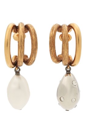 Женские серьги-каффы CHLOÉ золотого цвета по цене 39950 руб., арт. CHC21UFE22BRG | Фото 1 Женские серьги-каффы CHLOÉ золотого цвета, арт. CHC21UFE22BRG | Фото 1