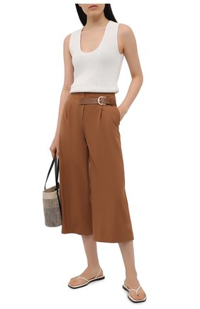 Женские кюлоты ALICE + OLIVIA светло-коричневого цвета по цене 34250 руб., арт. CC102R42103 | Фото 2 Женские кюлоты ALICE + OLIVIA светло-коричневого цвета, арт. CC102R42103 | Фото 2