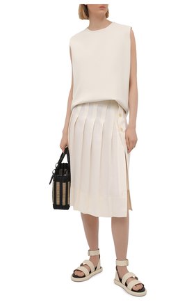 Женская льняная юбка JACQUEMUS кремвого цвета по цене 55200 руб., арт. 211SK05/101110 | Фото 2 Женская льняная юбка JACQUEMUS кремвого цвета, арт. 211SK05/101110 | Фото 2 (Длина Ж (юбки, платья, шорты): Миди; Материал внешний: Лен; Женское Кросс-КТ: юбка-плиссе, Юбка-одежда; Стили: Кэжуэл)