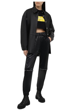 Женские джоггеры ALEXANDER WANG черного цвета по цене 68150 руб., арт. UWC2214002 | Фото 2 Женские джоггеры ALEXANDER WANG черного цвета, арт. UWC2214002 | Фото 2