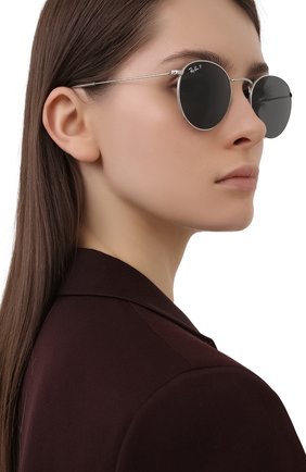 Женские солнцезащитные очки RAY-BAN серебряного цвета по цене 0 руб., арт. 8247-920948 | Фото 2 Женские солнцезащитные очки RAY-BAN серебряного цвета, арт. 8247-920948 | Фото 2 (Кросс-КТ: С/з-унисекс; Региональные ограничения белый список (Axapta Mercury): RU; Тип очков: С/з; Очки форма: Круглые; Оптика Гендер: оптика-унисекс)