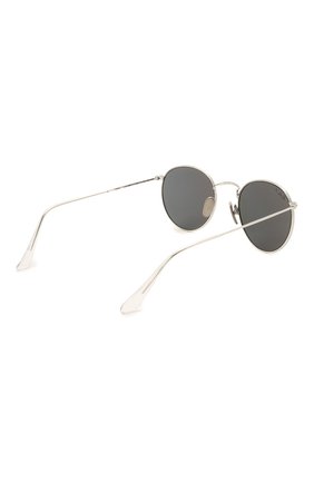 Женские солнцезащитные очки RAY-BAN серебряного цвета по цене 0 руб., арт. 8247-920948 | Фото 5 Женские солнцезащитные очки RAY-BAN серебряного цвета, арт. 8247-920948 | Фото 5 (Кросс-КТ: С/з-унисекс; Региональные ограничения белый список (Axapta Mercury): RU; Тип очков: С/з; Очки форма: Круглые; Оптика Гендер: оптика-унисекс)