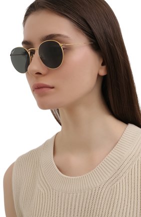 Женские солнцезащитные очки RAY-BAN золотого цвета по цене 32900 руб., арт. 8247-921658 | Фото 2 Женские солнцезащитные очки RAY-BAN золотого цвета, арт. 8247-921658 | Фото 2