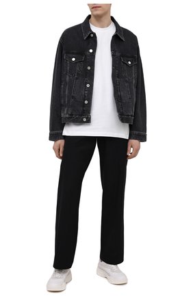 Мужская хлопковая футболка VETEMENTS белого цвета по цене 33700 руб., арт. UA52TR240W 1602/M | Фото 2 Мужская хлопковая футболка VETEMENTS белого цвета, арт. UA52TR240W 1602/M | Фото 2