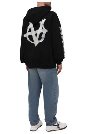 Мужской хлопковое худи VETEMENTS черного цвета по цене 77500 руб., арт. UA52TR850S 1601/M | Фото 2 Мужской хлопковое худи VETEMENTS черного цвета, арт. UA52TR850S 1601/M | Фото 2