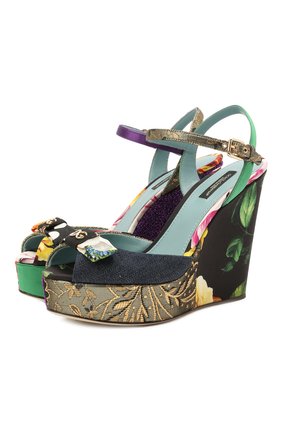 Женские текстильные босоножки bianca DOLCE & GABBANA разноцветного цвета по цене 76200 руб., арт. CZ0259/A0661 | Фото 1 Женские текстильные босоножки bianca DOLCE & GABBANA разноцветного цвета, арт. CZ0259/A0661 | Фото 1