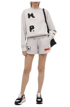 Женский хлопковый свитшот HERON PRESTON серого цвета по цене 38250 руб., арт. HWBA007R21JER0010810 | Фото 2 Женский хлопковый свитшот HERON PRESTON серого цвета, арт. HWBA007R21JER0010810 | Фото 2