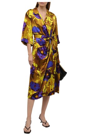 Женское платье из вискозы и шелка DRIES VAN NOTEN желтого цвета по цене 114500 руб., арт. 211-11009-2089 | Фото 2 Женское платье из вискозы и шелка DRIES VAN NOTEN желтого цвета, арт. 211-11009-2089 | Фото 2