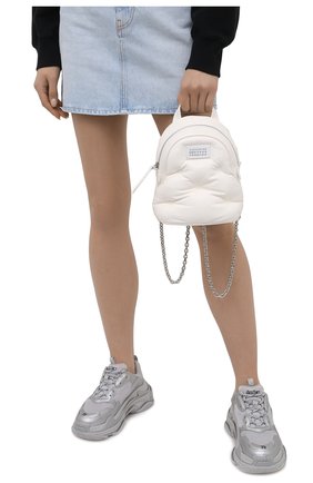 Женский рюкзак glam slam MAISON MARGIELA белого цвета по цене 99500 руб., арт. S56WA0014/PR818 | Фото 2 Женский рюкзак glam slam MAISON MARGIELA белого цвета, арт. S56WA0014/PR818 | Фото 2
